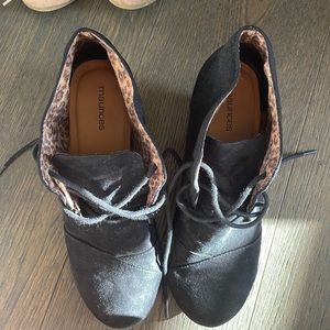 maurice’s size 6 heel bootie black